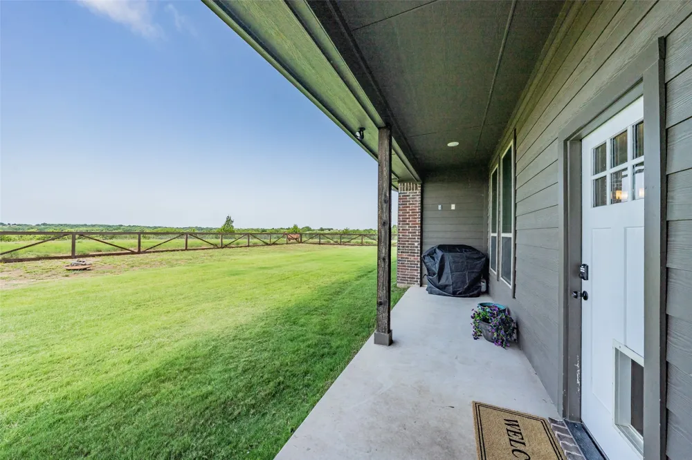 2230 County Road 2360 Decatur, TX 76234