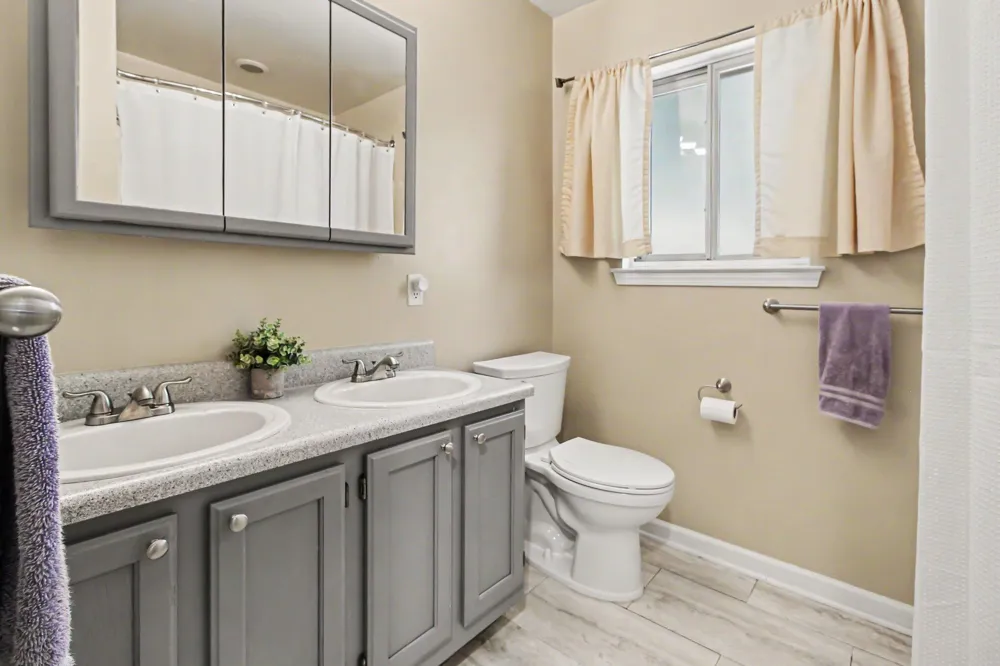 3971 Thomas Avenue Berkley City, MI 48072