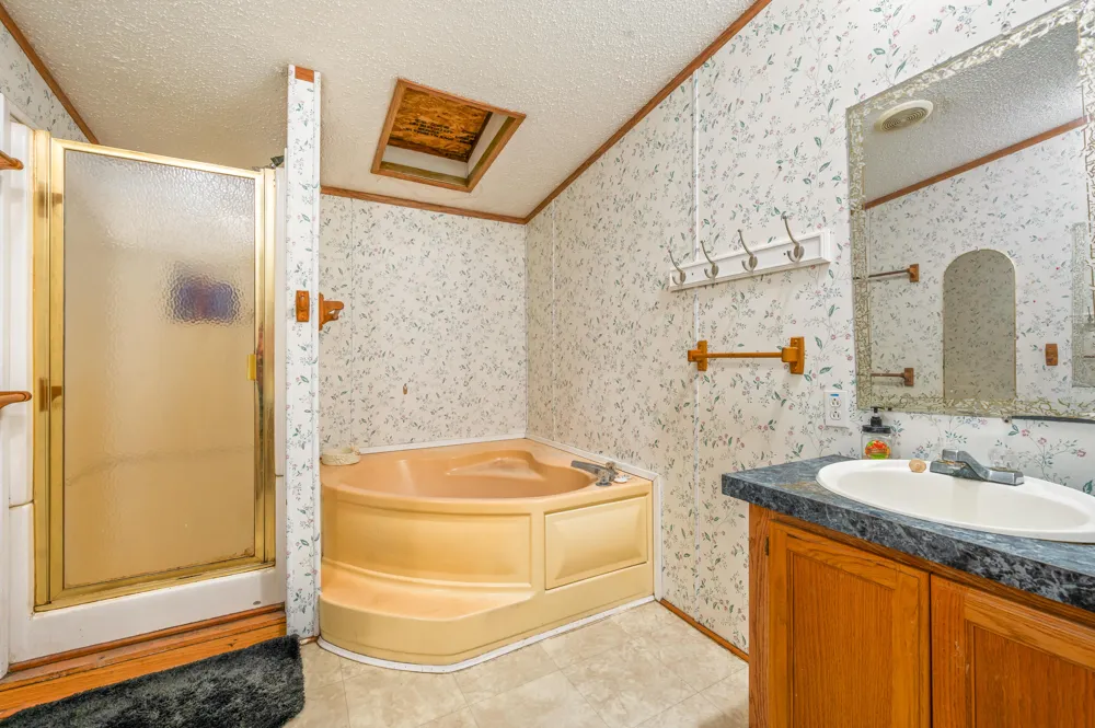 15971 Penesal Road Rose Lake Township, MI 49655