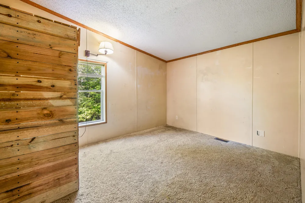 15971 Penesal Road Rose Lake Township, MI 49655