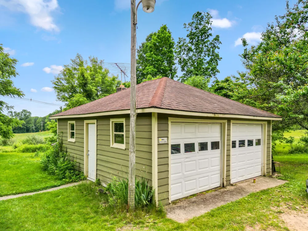 172 Bridge Street Newaygo City, MI 49337