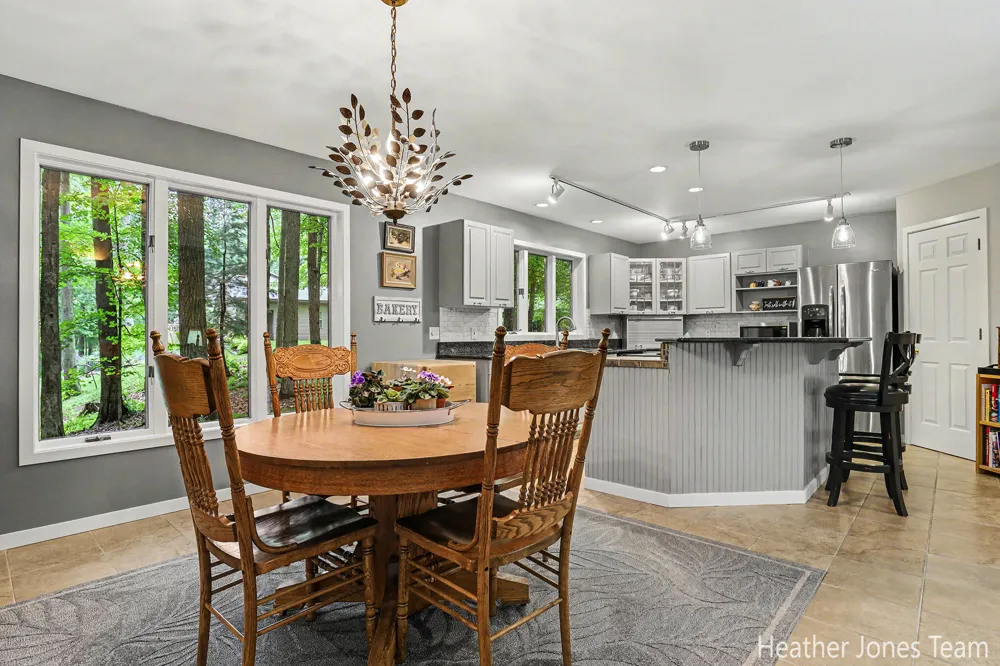 10288 Hathaway Drive Eureka Township, MI 48838