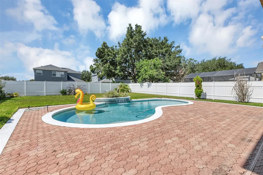 2013 CROSSVINE LANE Casselberry, FL 32707