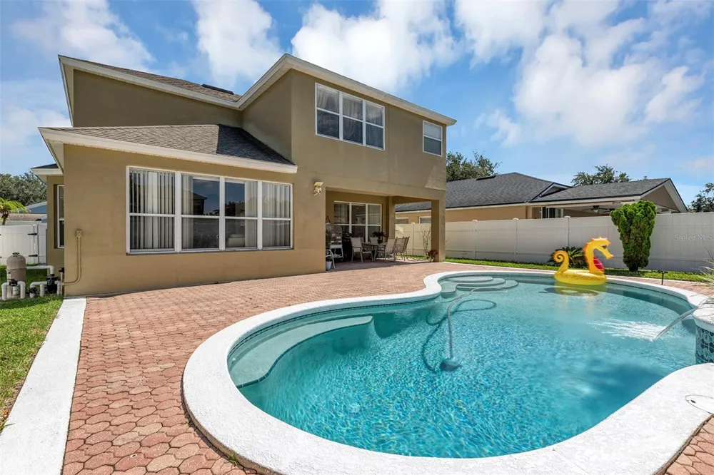 2013 CROSSVINE LANE Casselberry, FL 32707