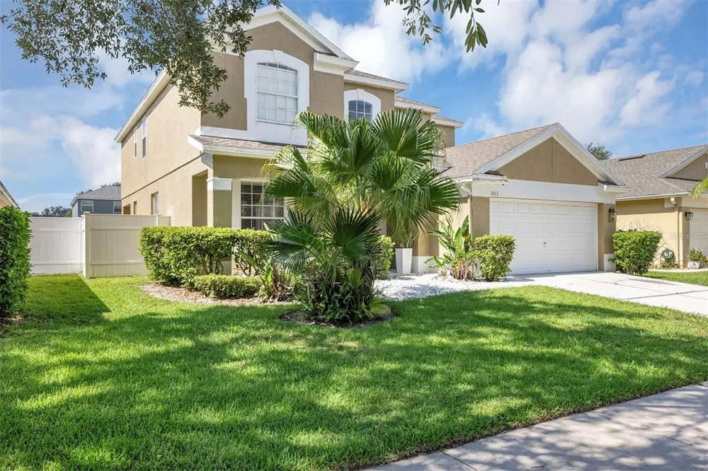 2013 CROSSVINE LANE Casselberry, FL 32707