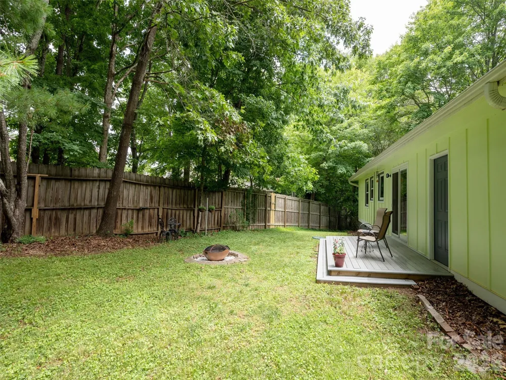 14 Fox Run Place Fairview, NC 28730
