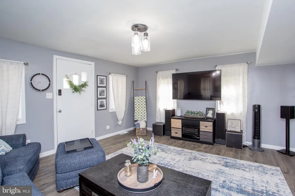 445 BLUE BELL ROAD Williamstown, NJ 08094