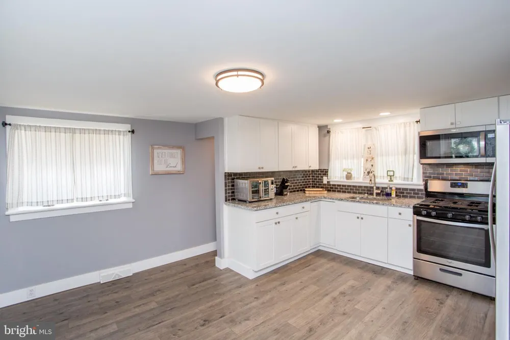 445 BLUE BELL ROAD Williamstown, NJ 08094
