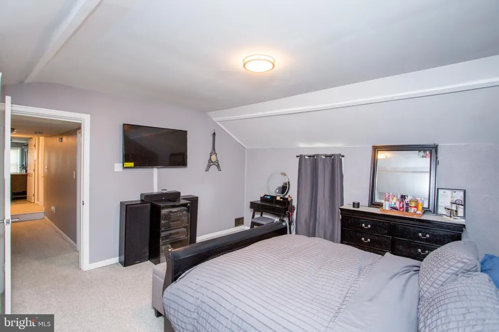 445 BLUE BELL ROAD Williamstown, NJ 08094