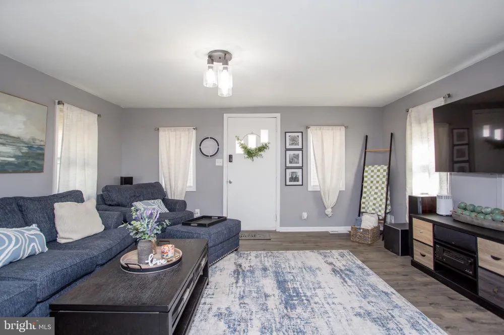 445 BLUE BELL ROAD Williamstown, NJ 08094