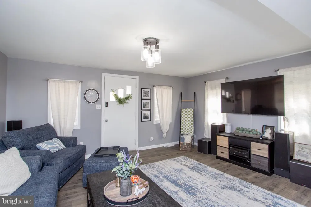 445 BLUE BELL ROAD Williamstown, NJ 08094