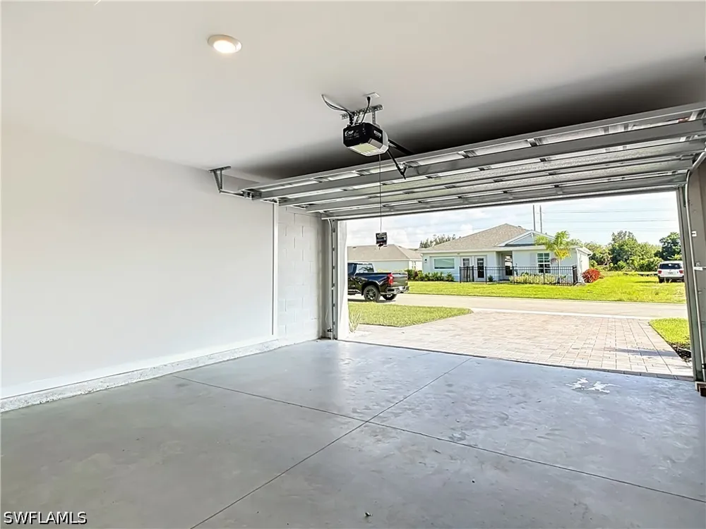 Hemingway Oaks Trail Fort Myers, FL 33905
