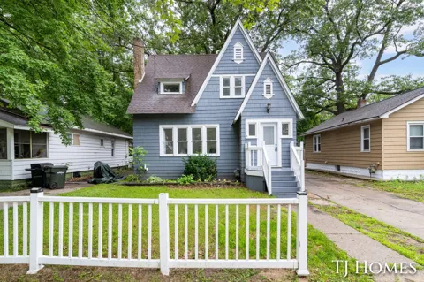 1031 Ada Avenue