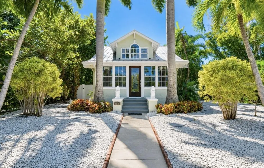 3310 E MARITANA DRIVE St Pete Beach, FL 33706