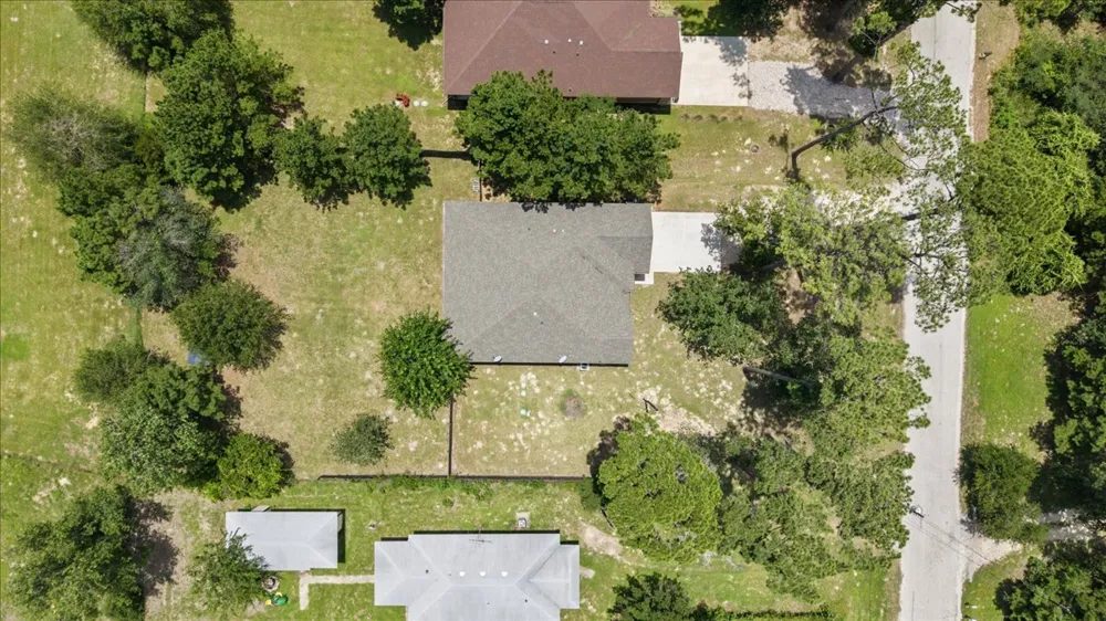 145 Cardinal Loop Bastrop, TX 78659
