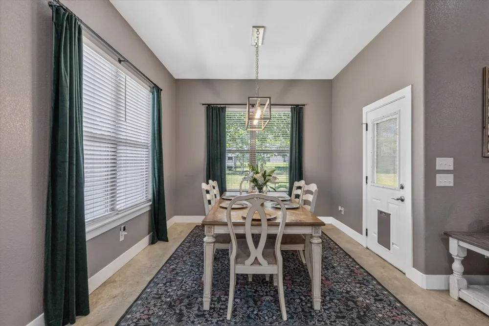 145 Cardinal Loop Bastrop, TX 78659