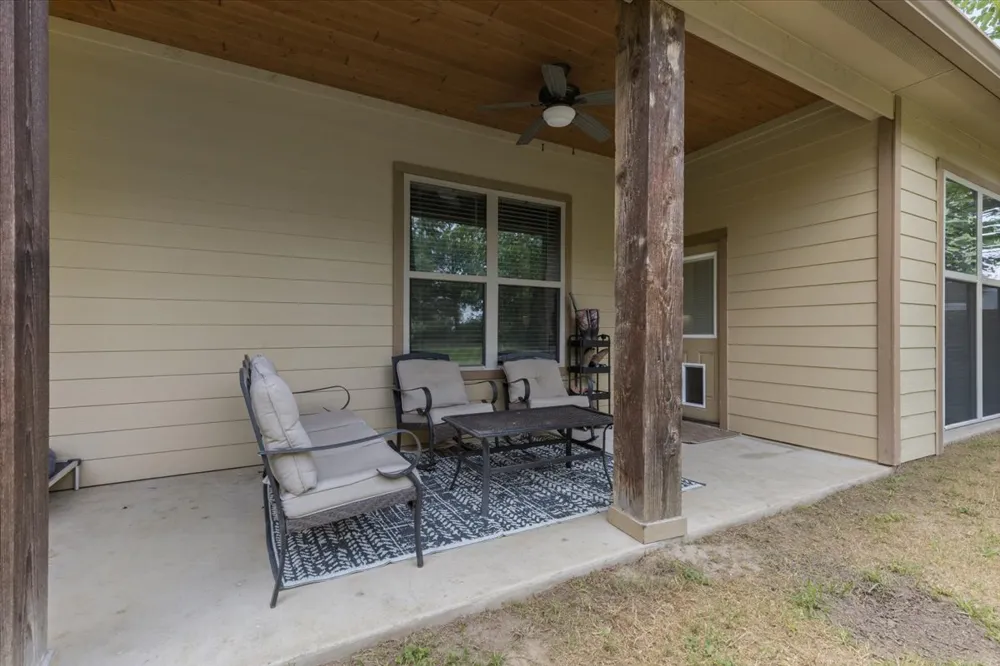 145 Cardinal Loop Bastrop, TX 78659