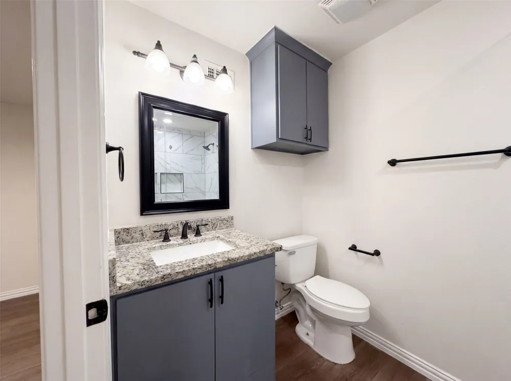 123 E Merry Way Gun Barrel City, TX 75156