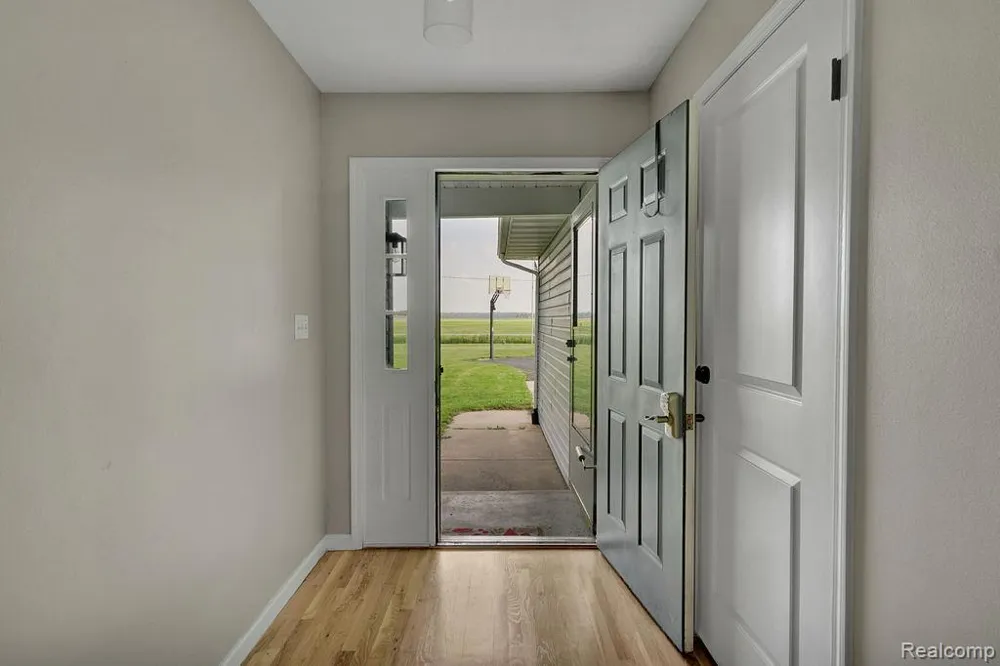 3334 E Freeland Road Ingersoll Township, MI 48623