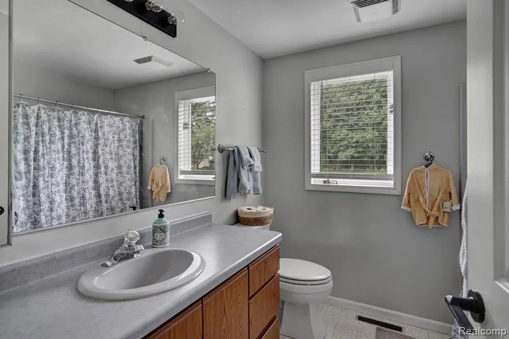 3334 E Freeland Road Ingersoll Township, MI 48623