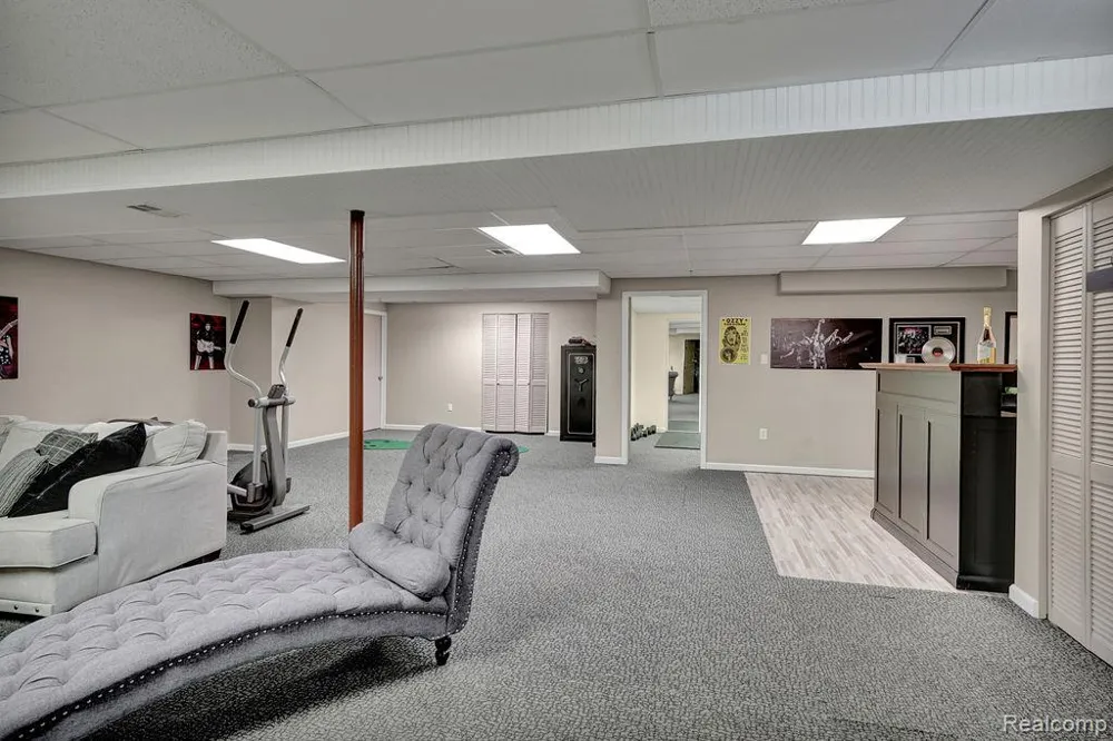 3334 E Freeland Road Ingersoll Township, MI 48623