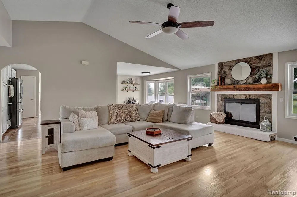 3334 E Freeland Road Ingersoll Township, MI 48623