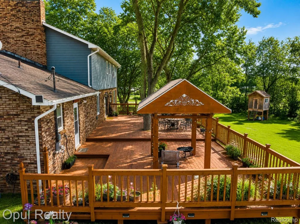 8855 Gross Road Lima Township, MI 48130