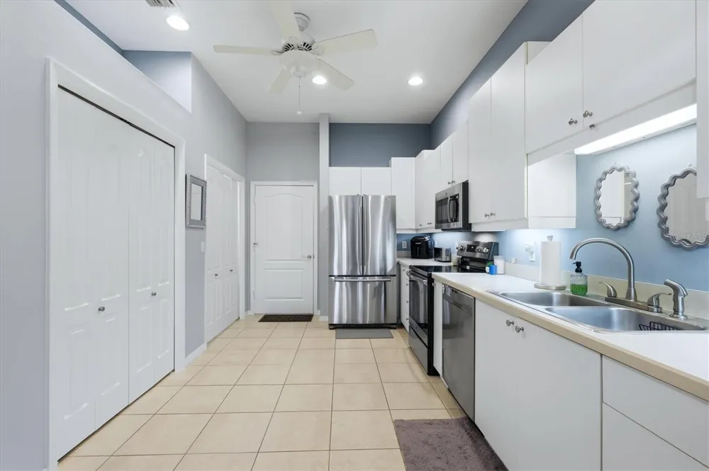 2175 LYNX RUN North Port, FL 34288