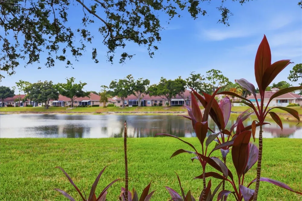 2175 LYNX RUN North Port, FL 34288