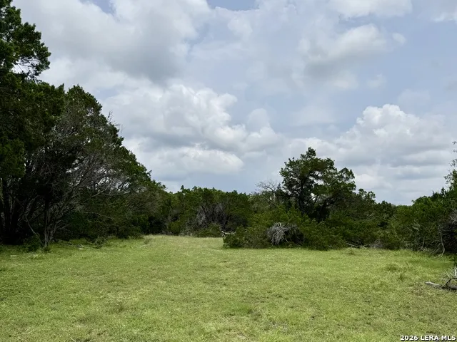 2371 #B RR 165 Dripping Springs, TX 78620
