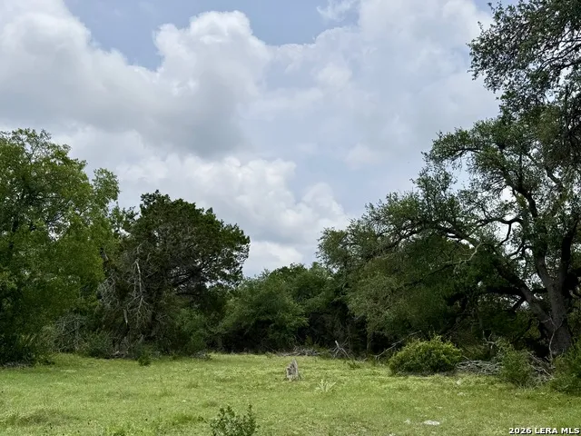 2371 #B RR 165 Dripping Springs, TX 78620