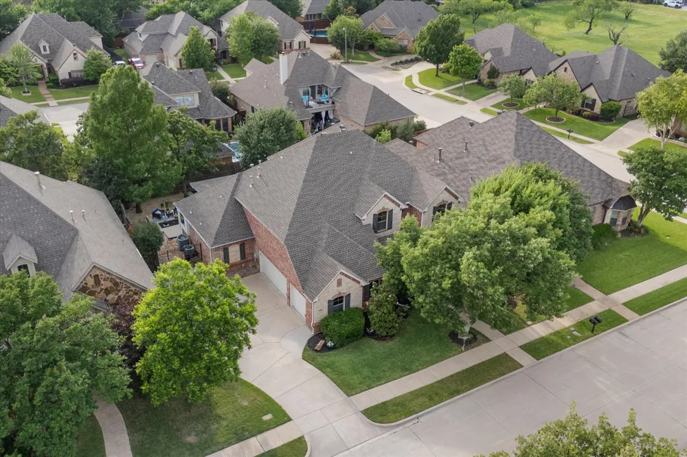 7009 Mossycup Lane North Richland Hills, TX 76182
