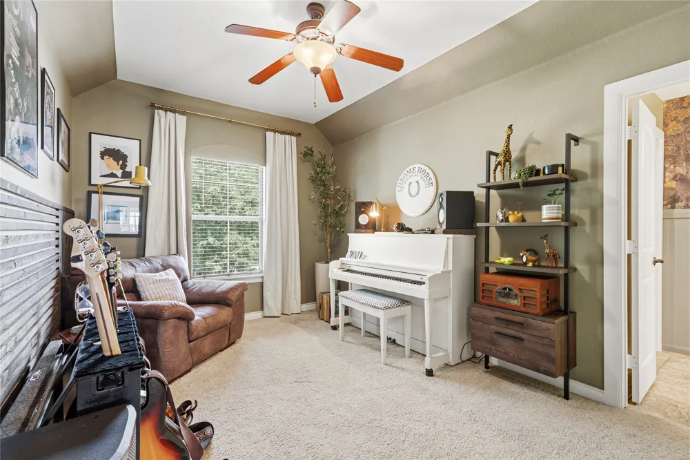 7009 Mossycup Lane North Richland Hills, TX 76182
