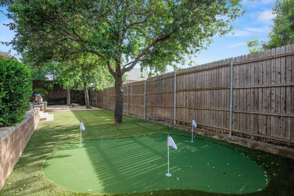 7009 Mossycup Lane North Richland Hills, TX 76182
