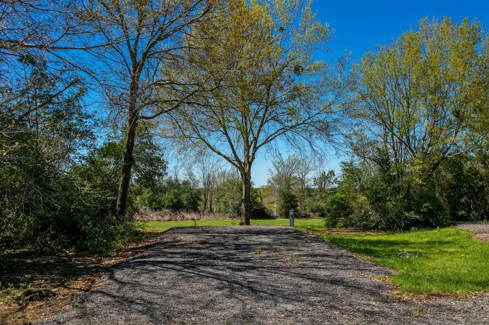 9405 Fm 60 Caldwell, TX 77836