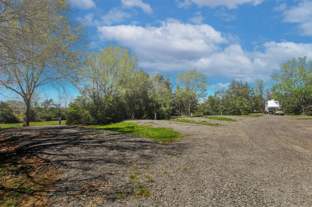 9405 Fm 60 Caldwell, TX 77836