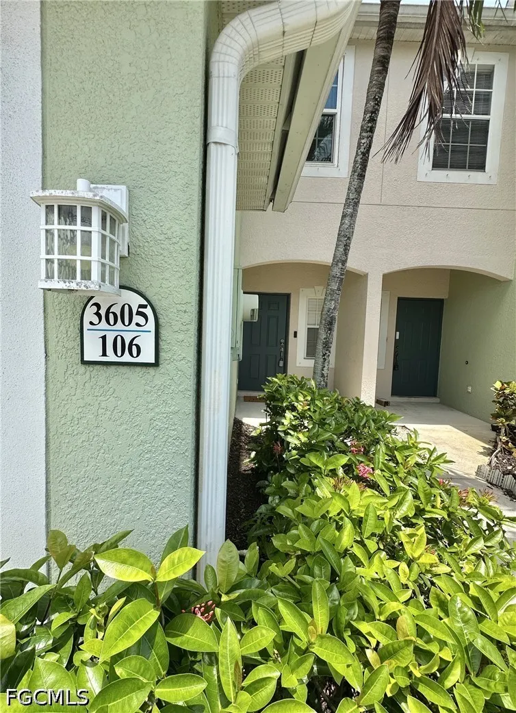 Cedar Oak Drive #106 Fort Myers, FL 33916