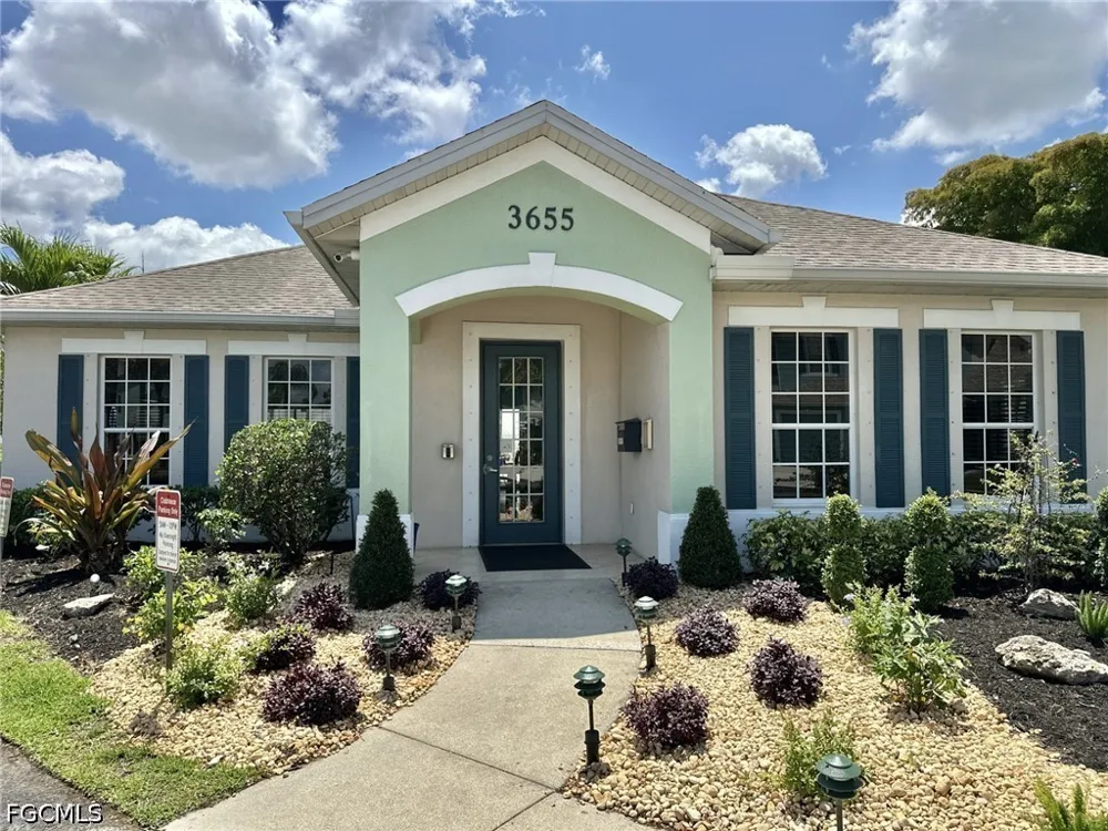 Cedar Oak Drive #106 Fort Myers, FL 33916