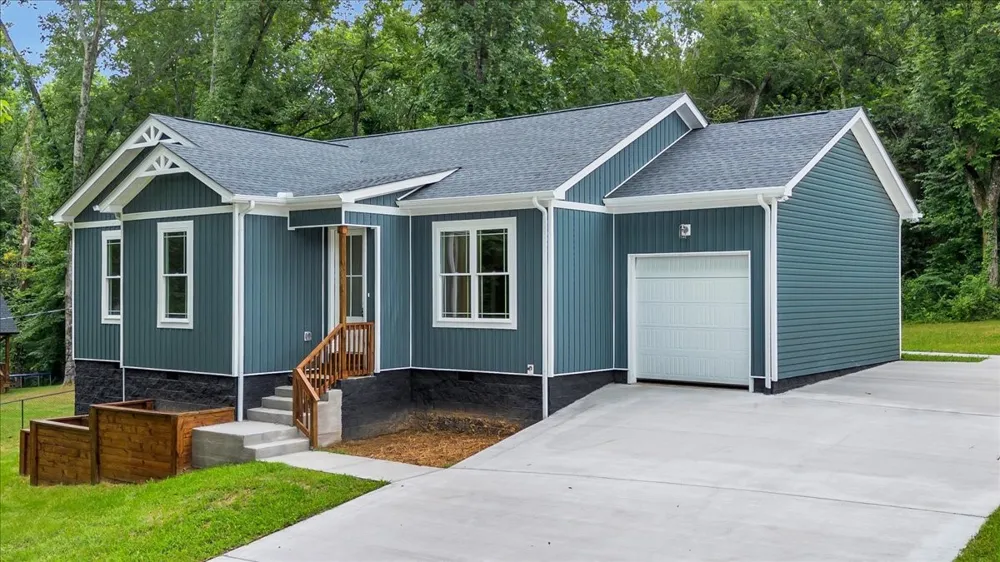 634 Mountain View Dr Morrison, TN 37357