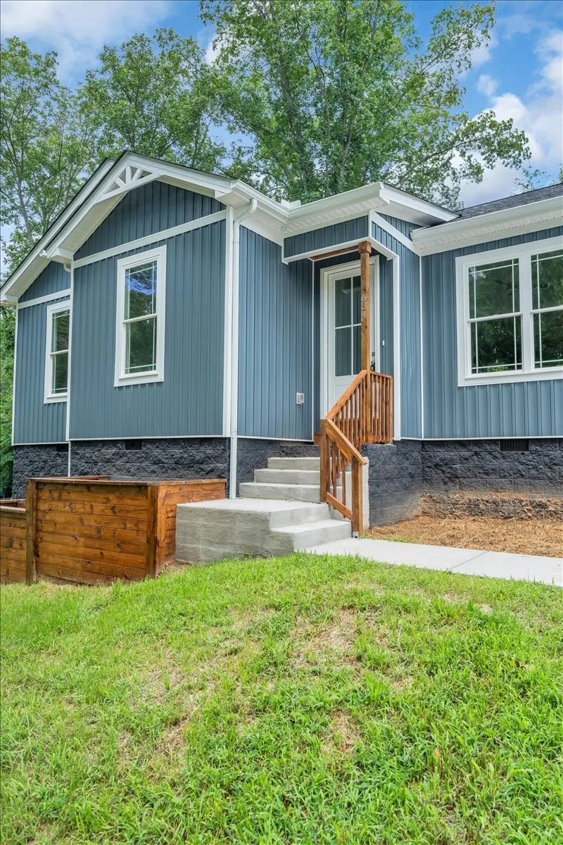 634 Mountain View Dr Morrison, TN 37357