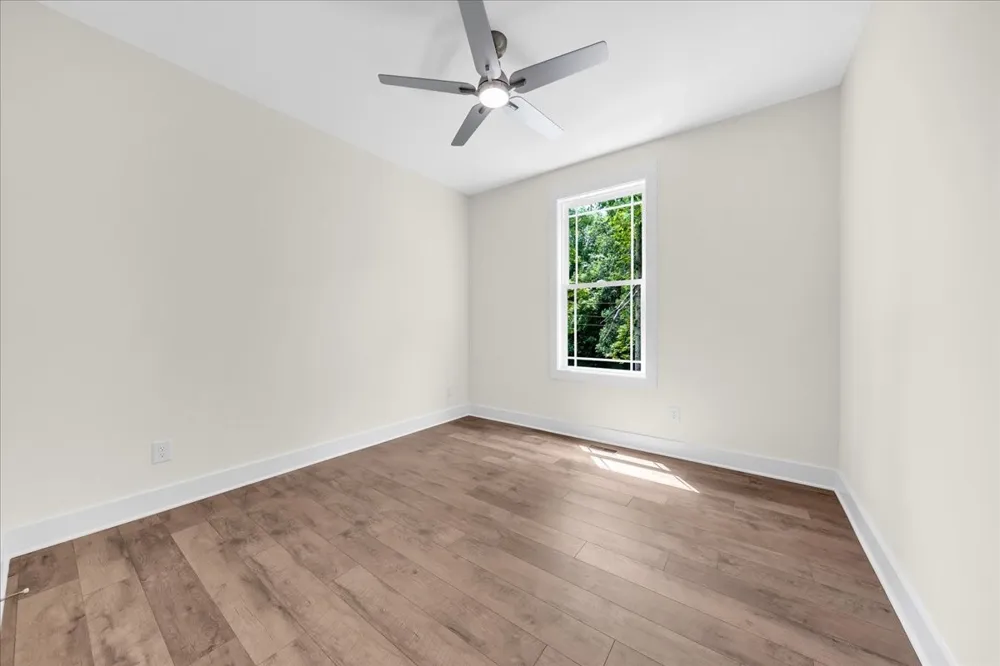 634 Mountain View Dr Morrison, TN 37357