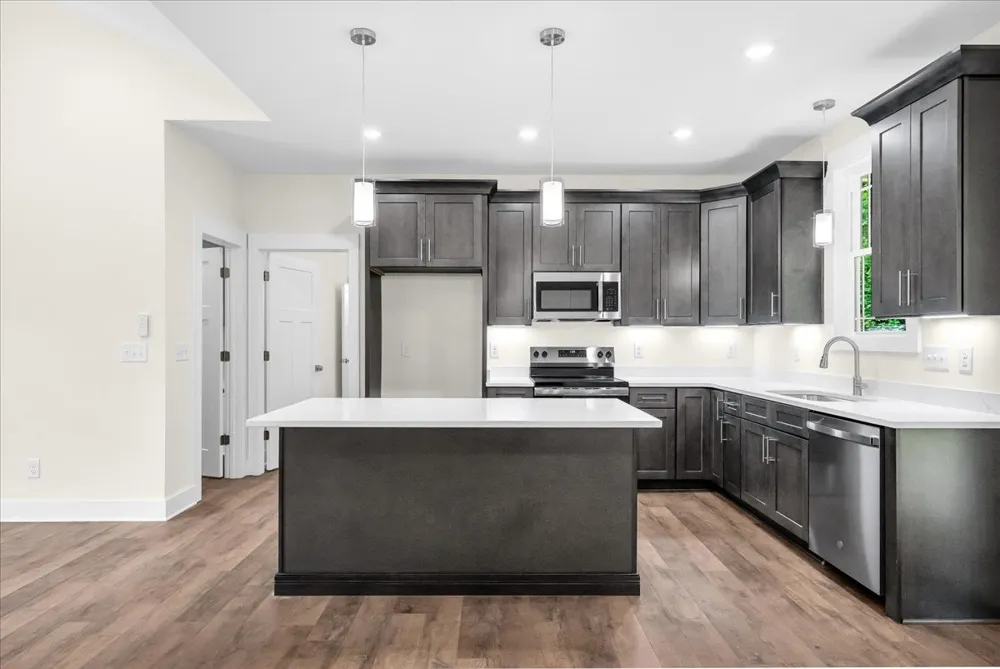 634 Mountain View Dr Morrison, TN 37357