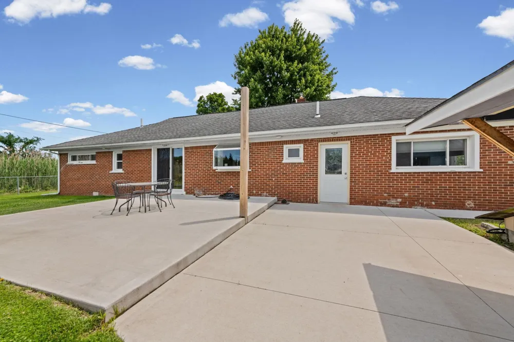 7762 Shea Road Ira Township, MI 48023