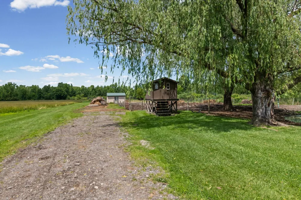 7762 Shea Road Ira Township, MI 48023