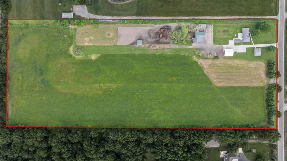 7762 Shea Road Ira Township, MI 48023