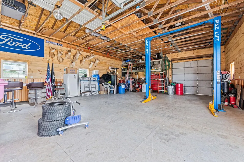 7762 Shea Road Ira Township, MI 48023
