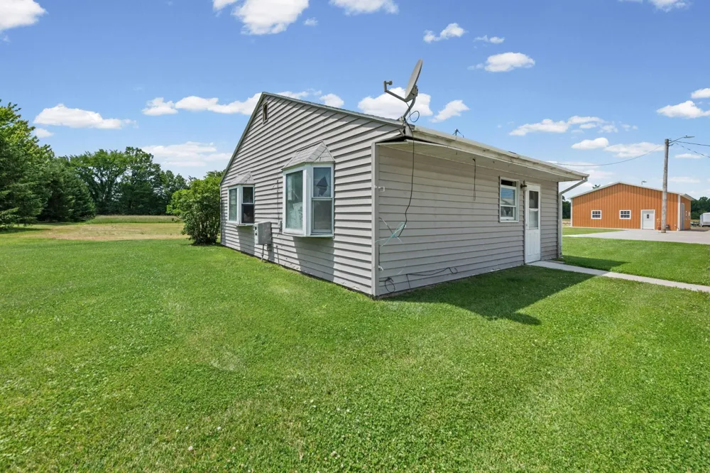7762 Shea Road Ira Township, MI 48023
