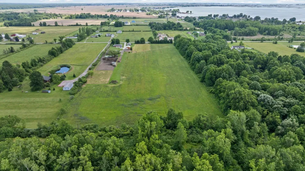 7762 Shea Road Ira Township, MI 48023