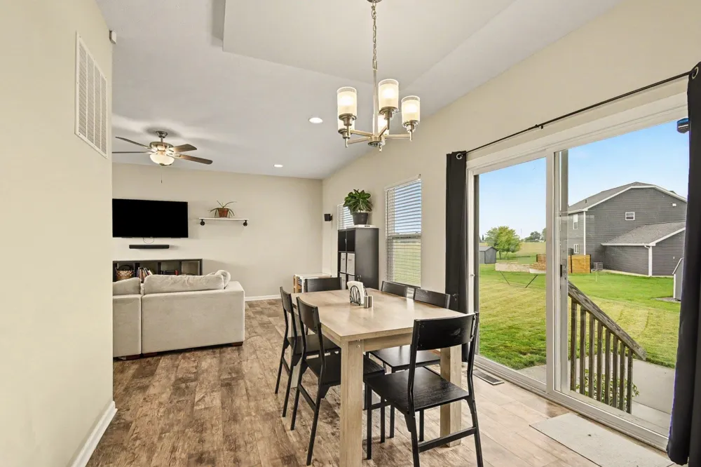 173 Crystal Court Alma City, MI 48801
