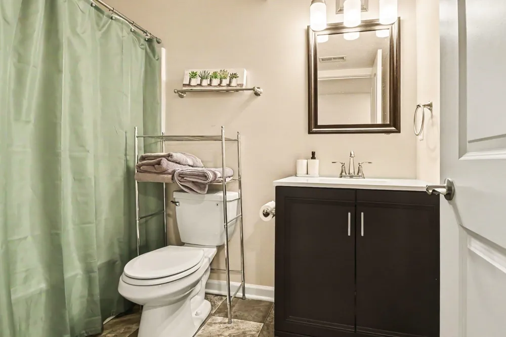 173 Crystal Court Alma City, MI 48801